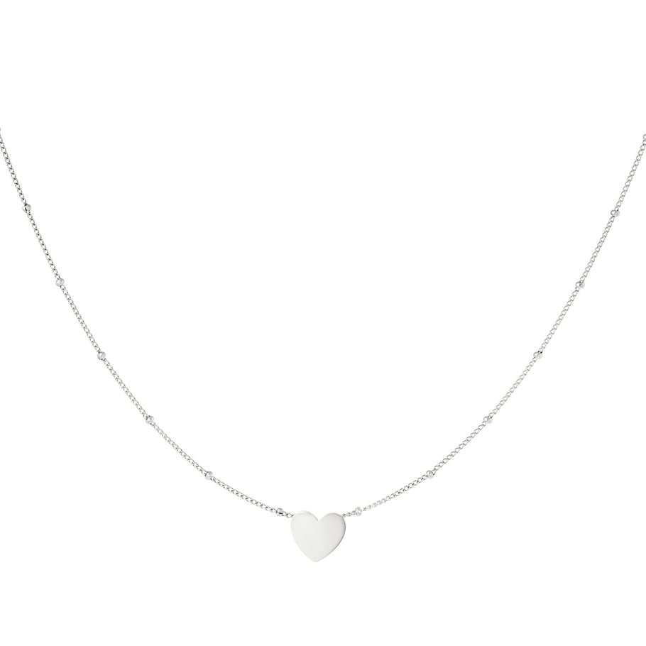 ketting- klein hartje zilverkleurig