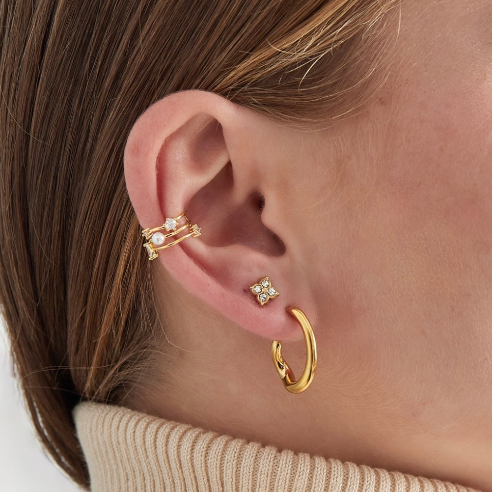 Earcuff- pareltje steentjes goudkleurig