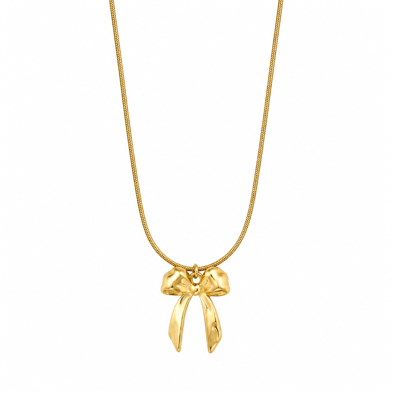 Lange goudkleurige stainless steel ketting met strik hanger voor dames