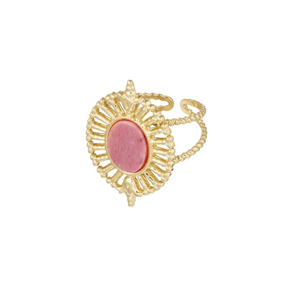 ring- bewerkt ovaal roze goudkleurig