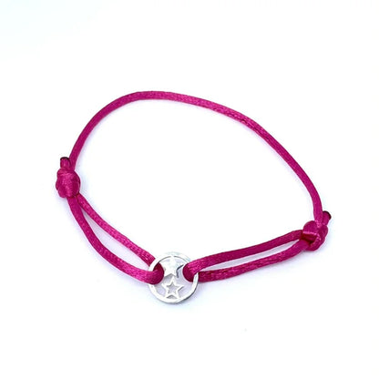 Fuchsia koord armband met ronde stalen bedel in maan en ster ontwerp, Jewelrybyceline